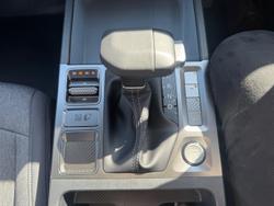 2025 Kia Tasman S