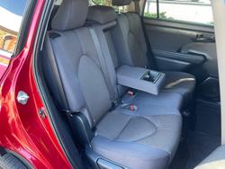 2022 Toyota Kluger GX