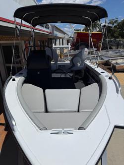 2026 Stacer 449 Crossfire SC SE