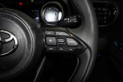 2022 Toyota Yaris ZR Hybrid