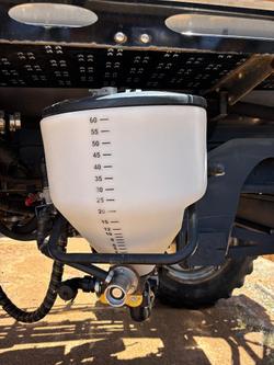 2012 Rogator 1300 Self propelled Sprayer