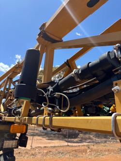 2012 Rogator 1300 Self propelled Sprayer