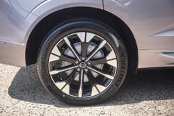 2025 Volvo XC60 Plus B5 Bright