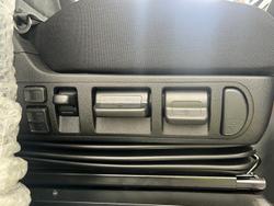 2025 Iveco S-Way AT460