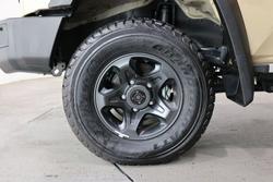 2025 Toyota Landcruiser GXL