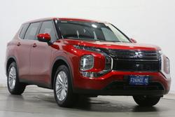 2024 Mitsubishi Outlander ES