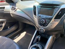 2011 Hyundai Veloster FS Veloster Red