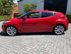 2011 Hyundai Veloster FS Veloster Red