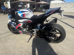 2024 BMW M 1000 R