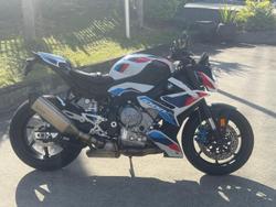 2024 BMW M 1000 R