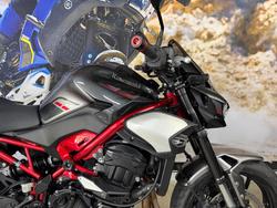 2025 Kawasaki Z900 (ZR900) Grey