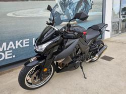 2010 Kawasaki Z1000 Black