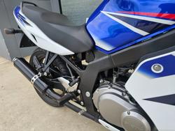 2008 Suzuki GS500F (FULL FAIRING) WHITE/BLUE