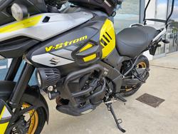 2017 Suzuki V-STROM 1000XT (DL1000XA) Yellow