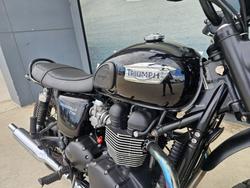 2015 Triumph BONNEVILLE T100 BLACK Black