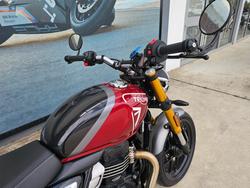 2024 Triumph SPEED 400 Red