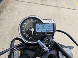 2024 Triumph SPEED 400 Red