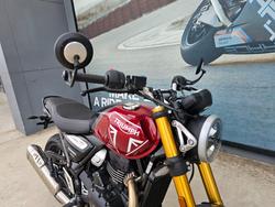 2024 Triumph SPEED 400 Red