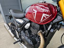 2024 Triumph SPEED 400 Red