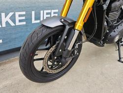 2024 Triumph SPEED 400 Red