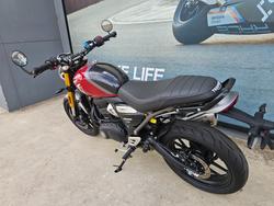 2024 Triumph SPEED 400 Red