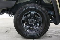 2025 Toyota Landcruiser GXL