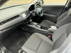 2019 Honda HR-V VTi-S