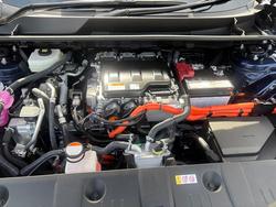 2023 Toyota bZ4x bZ4X 2WD Battery Electric 6L06850 001