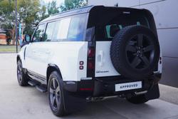 2025 Land Rover Defender 110 D350 X-Dynamic SE