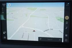 2025 Land Rover Defender 110 D350 X-Dynamic SE