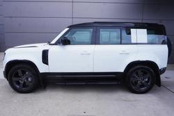 2025 Land Rover Defender 110 D350 X-Dynamic SE