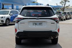 2025 Subaru Forester Hybrid S6 MY26 AWD Crystal White