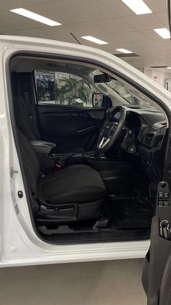 2020 Isuzu D-MAX SX MY21 4X4 Dual Range Mineral White