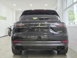 2019 Porsche Cayenne E-Hybrid