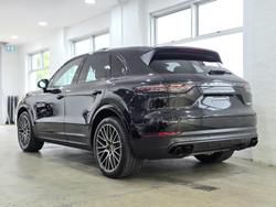 2019 Porsche Cayenne E-Hybrid