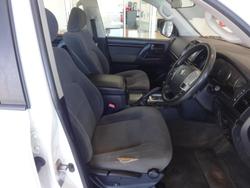 2012 Toyota Landcruiser GXL