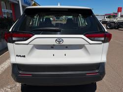 2022 Toyota RAV4 GX