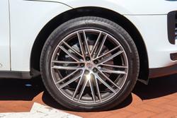 2020 Porsche Macan S