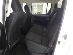 2016 Toyota Hilux SR