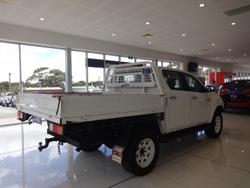 2016 Toyota Hilux SR