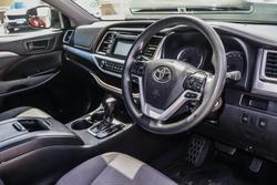 2018 Toyota Kluger GX