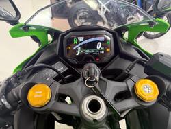 2025 Kawasaki NINJA 400 ZX-4RR KRT Green