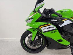 2025 Kawasaki NINJA 400 ZX-4RR KRT Green