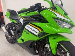 2025 Kawasaki NINJA 400 ZX-4RR KRT Green