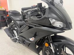 2021 YAMAHA YZF-R3 Black