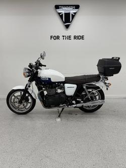 2014 Triumph BONNEVILLE T100 Blue