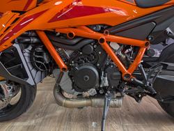 2024 Ktm 1390 SUPER DUKE R BLACK ORANGE