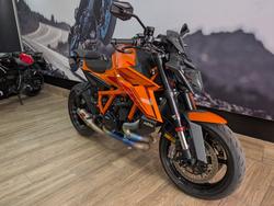 2024 Ktm 1390 SUPER DUKE R BLACK ORANGE