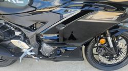 2026 Yamaha YZF-R3 Black