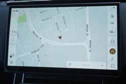 2024 Land Rover Range Rover Velar PHEV P400e Dynamic SE